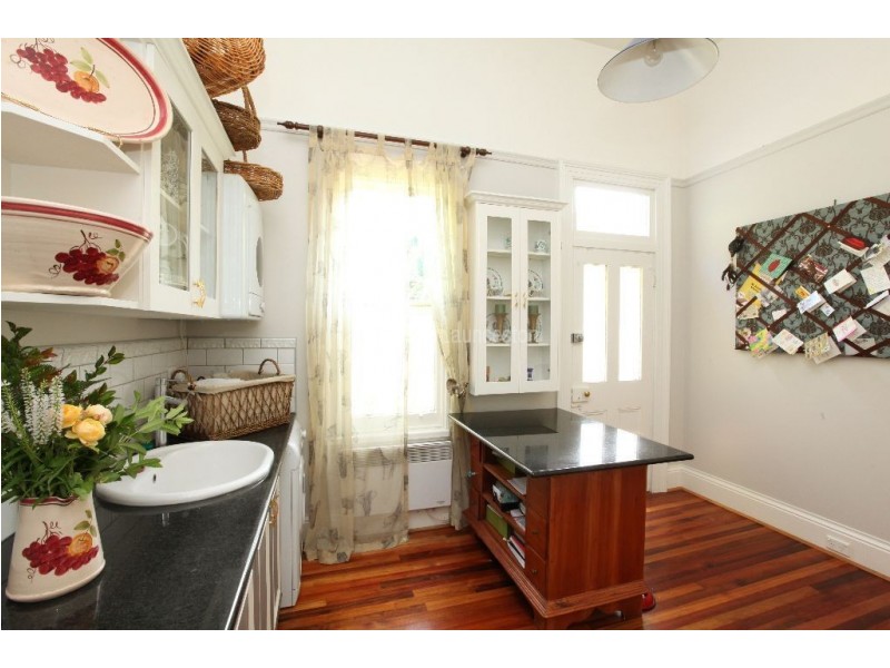 9 Forest Road, Trevallyn TAS 7250