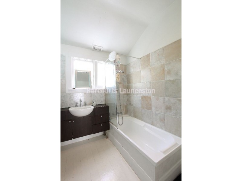 72 Basin Road, West Launceston TAS 7250