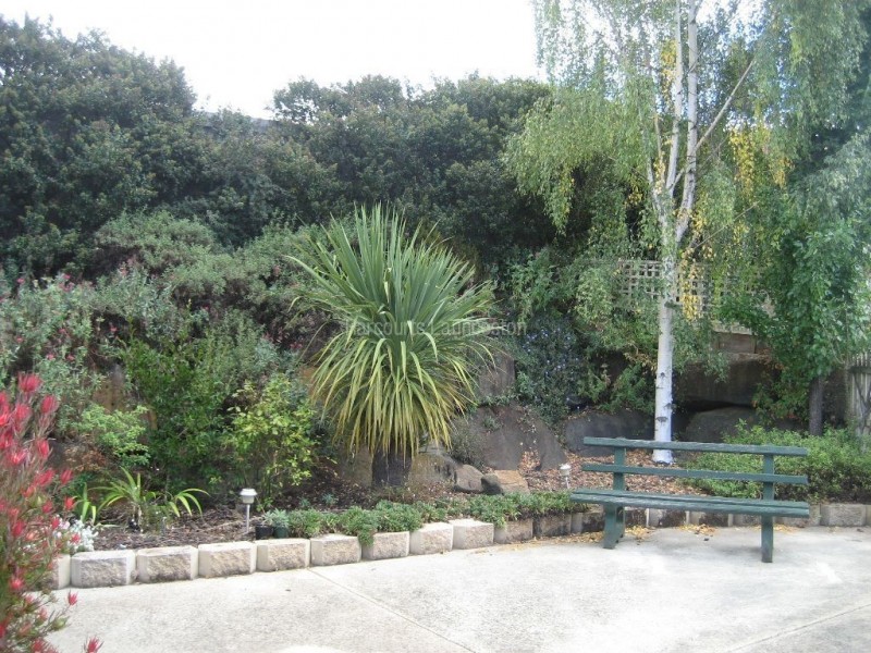 3/2 Carerra Place, Norwood TAS 7250