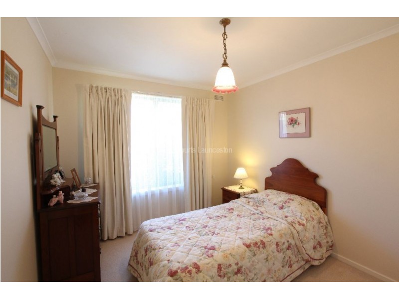 21 Rossmoyne Street, Norwood TAS 7250