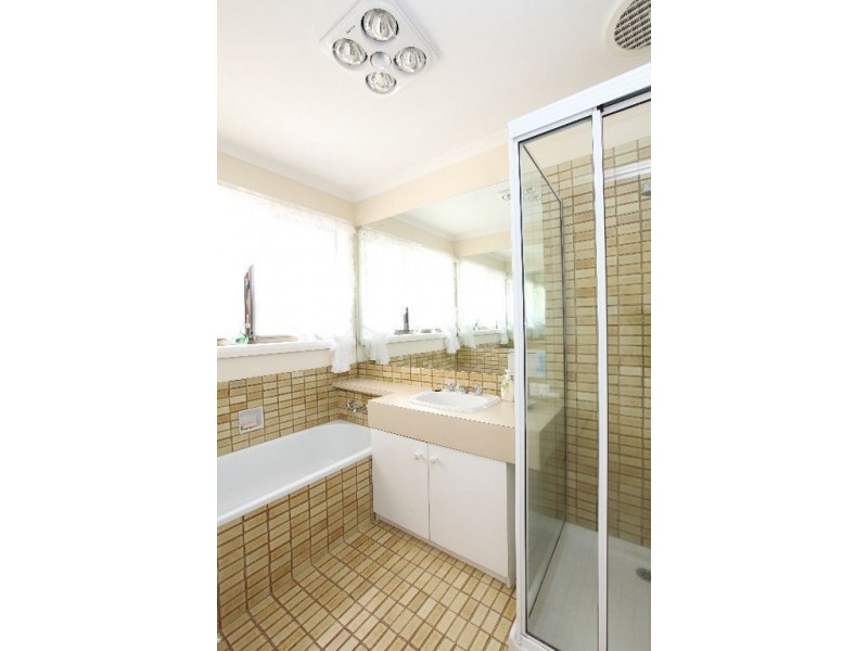 21 Rossmoyne Street, Norwood TAS 7250