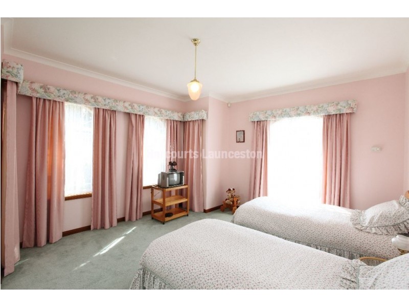 119 Wellington Street, Longford TAS 7301