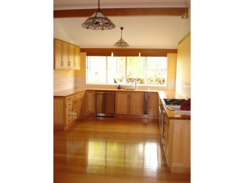 18 Delamere Crescent, Trevallyn TAS 7250