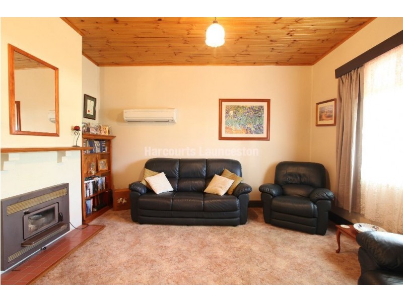 2 Dunlaw Street, Invermay TAS 7248