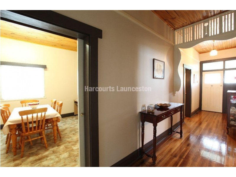 2 Dunlaw Street, Invermay TAS 7248