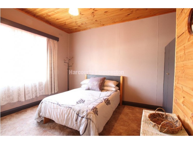 2 Dunlaw Street, Invermay TAS 7248