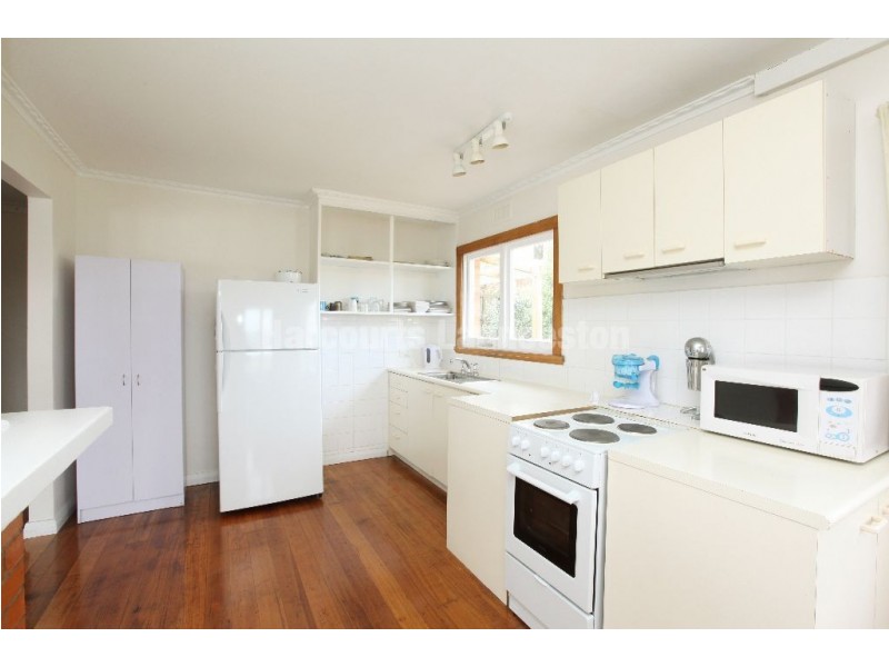 20 Dobson Street, Mowbray TAS 7248