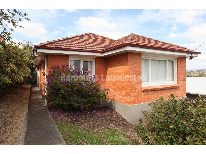 20 Dobson Street, Mowbray TAS 7248