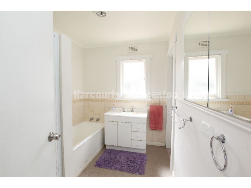 20 Dobson Street, Mowbray TAS 7248