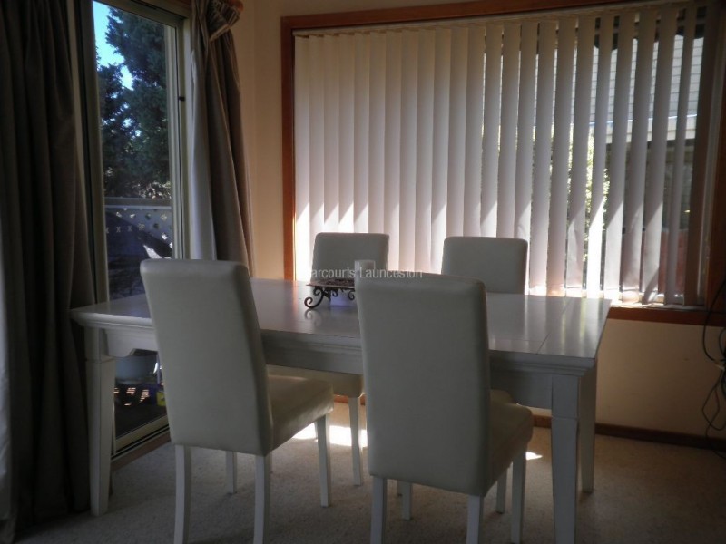 24 Rowland Crescent, Summerhill TAS 7250