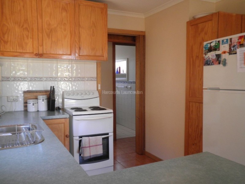 24 Rowland Crescent, Summerhill TAS 7250