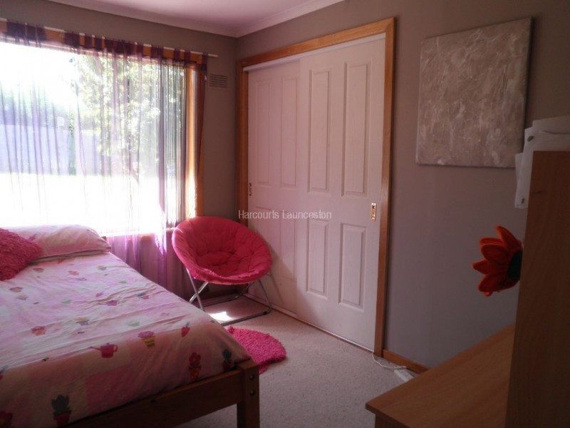 24 Rowland Crescent, Summerhill TAS 7250