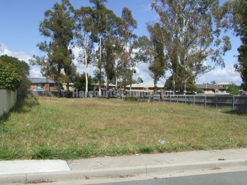 8 Hazelwood Parade, Ravenswood TAS 7250