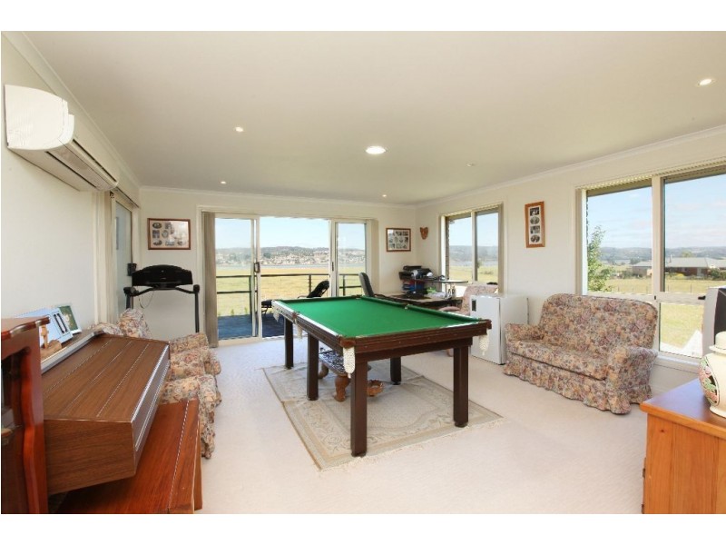 123 Mt Stuart Drive, Newnham TAS 7248