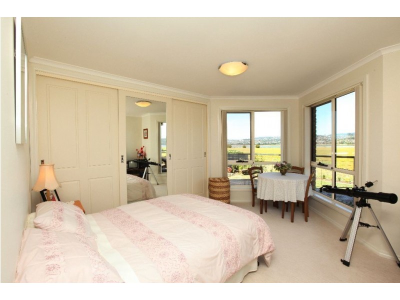 123 Mt Stuart Drive, Newnham TAS 7248