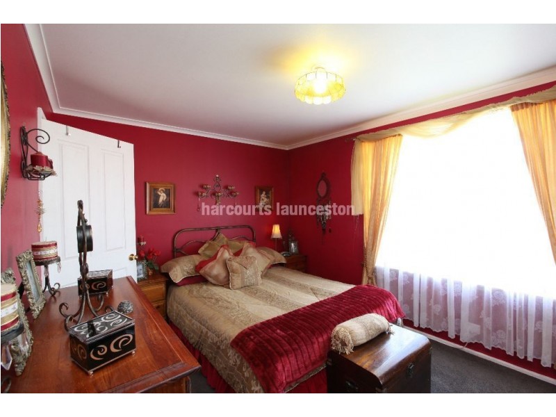 19 Waterloo Street, Ravenswood TAS 7250