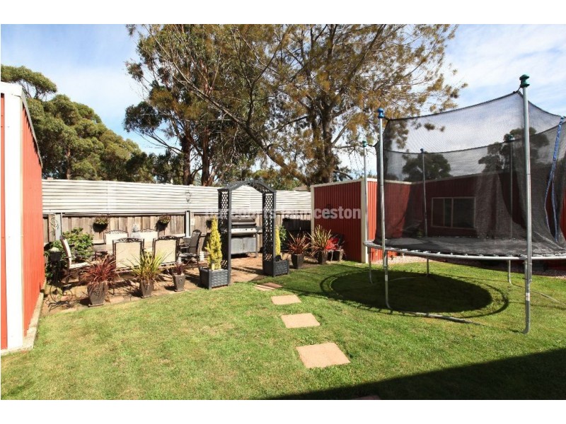 19 Waterloo Street, Ravenswood TAS 7250