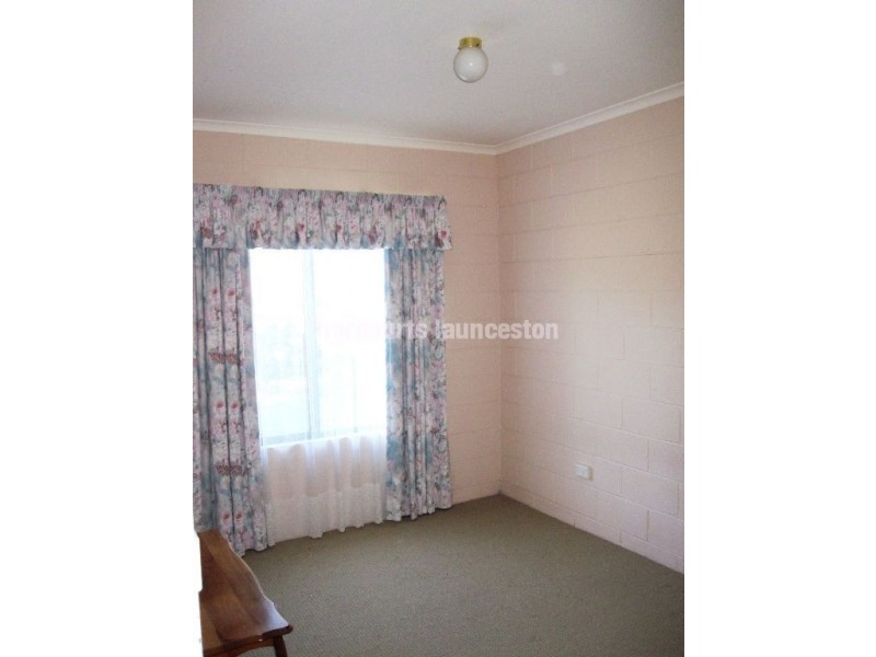 2/15 Glover Avenue, Blackstone Heights TAS 7250