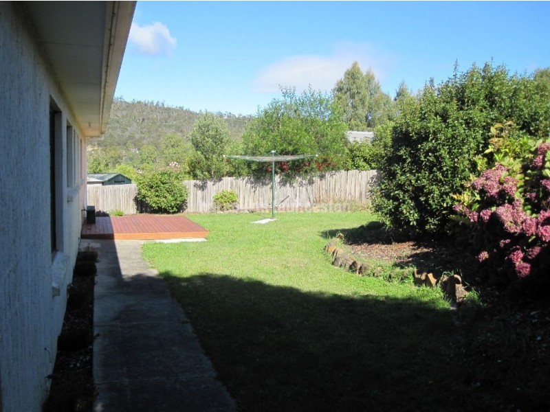 2/15 Glover Avenue, Blackstone Heights TAS 7250