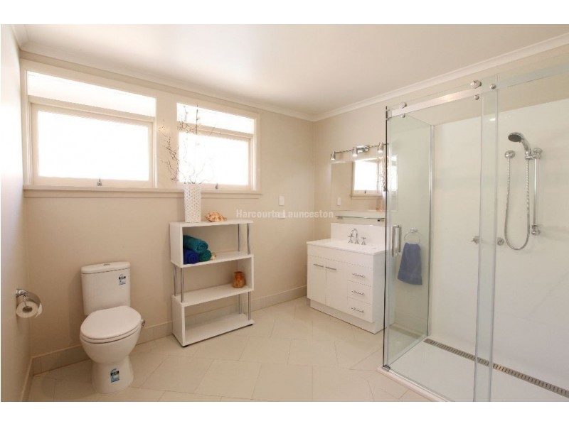 13 Francis Street, Riverside TAS 7250