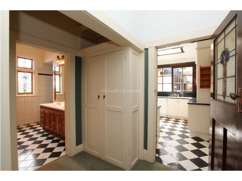 16 Kenyon Street, Newstead TAS 7250