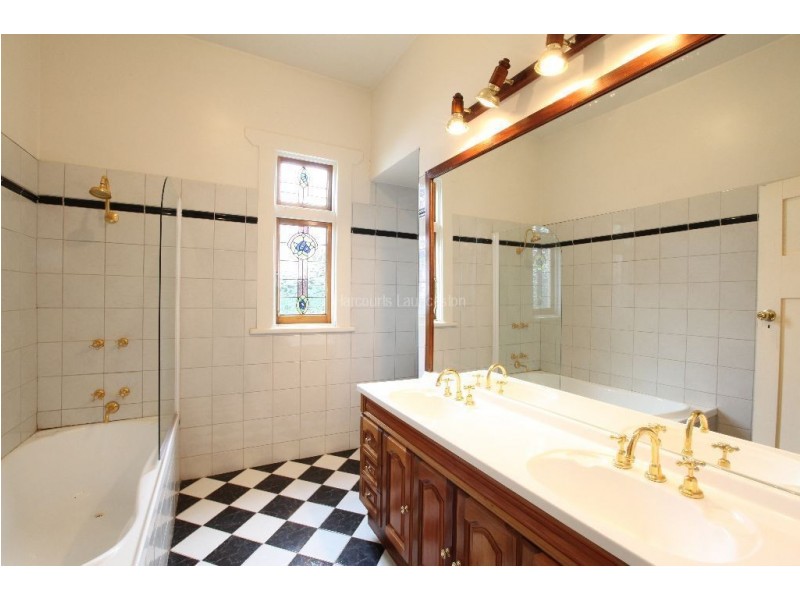 16 Kenyon Street, Newstead TAS 7250