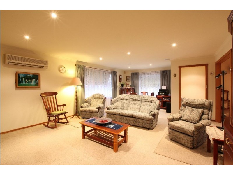 101 Viewbank Road, Newnham TAS 7248