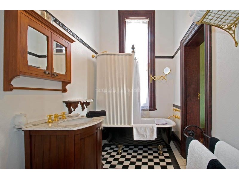 33 Trevallyn Road, Trevallyn TAS 7250