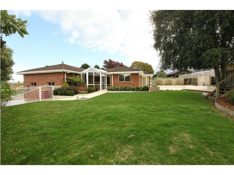 27 Bettina Avenue, Norwood TAS 7250