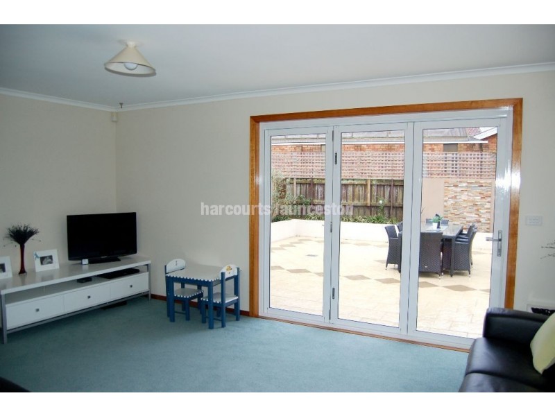 27 Bettina Avenue, Norwood TAS 7250