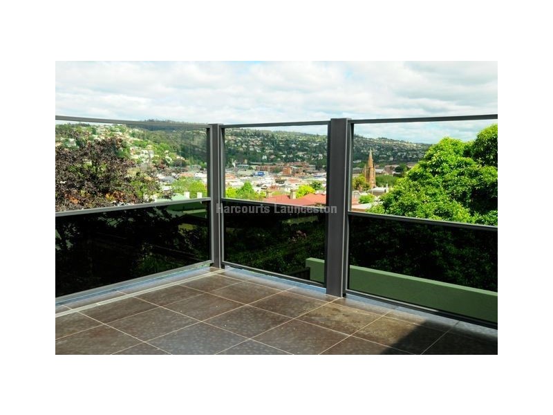 4/26a Balfour Street, Launceston TAS 7250