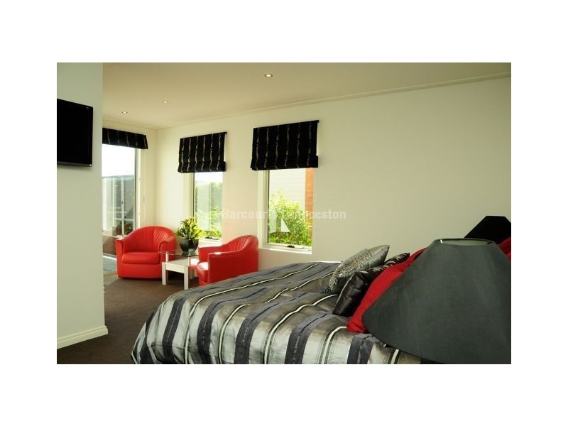 4/26a Balfour Street, Launceston TAS 7250