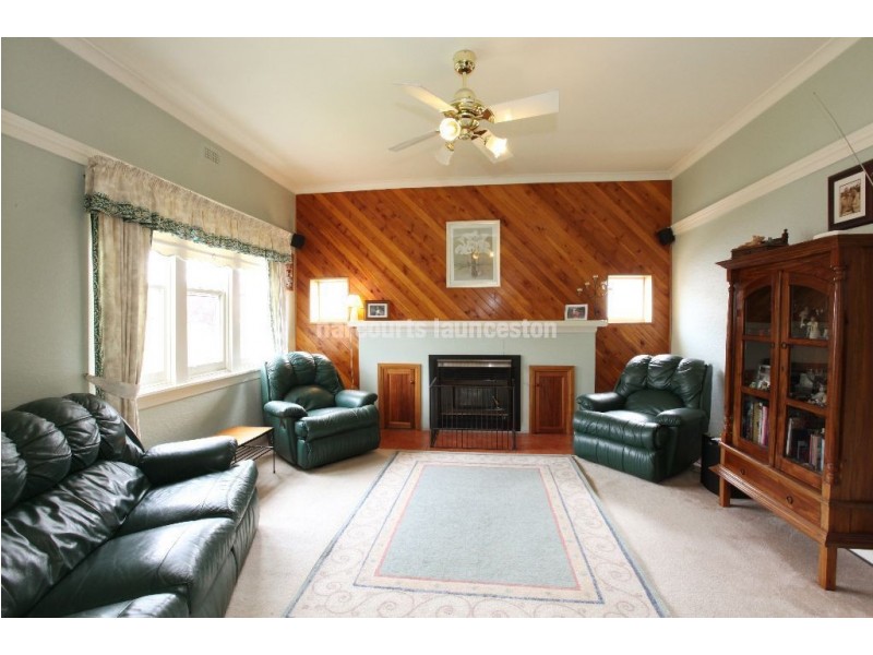 13 Como Crescent, Newstead TAS 7250