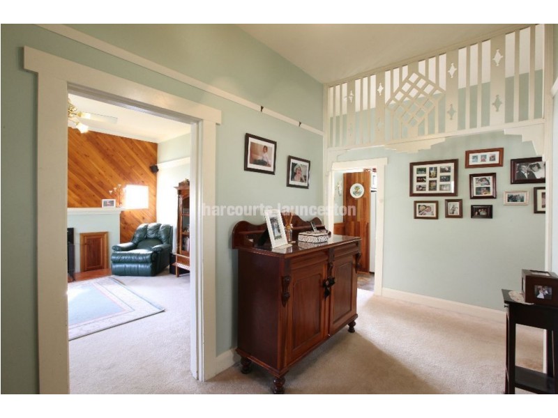 13 Como Crescent, Newstead TAS 7250