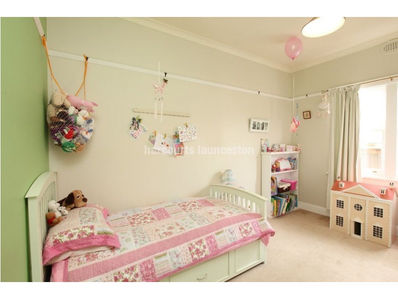 13 Como Crescent, Newstead TAS 7250