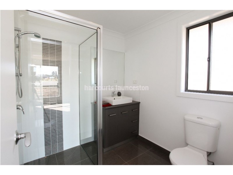 2 Gladstone Place (Off Bertha Street), Prospect TAS 7250