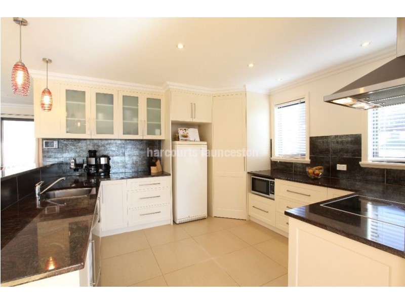 51 Piper Avenue, Youngtown TAS 7249