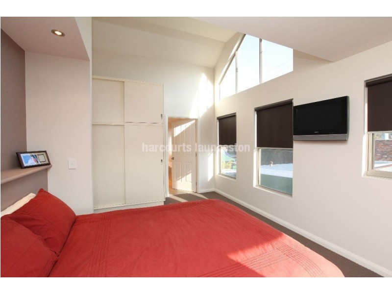 2 Frank Street, Invermay TAS 7248