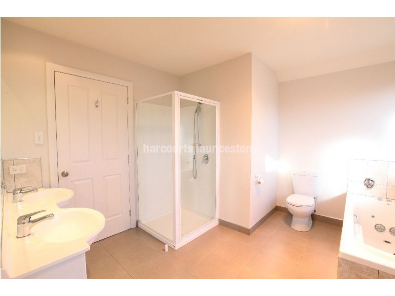 2 Frank Street, Invermay TAS 7248