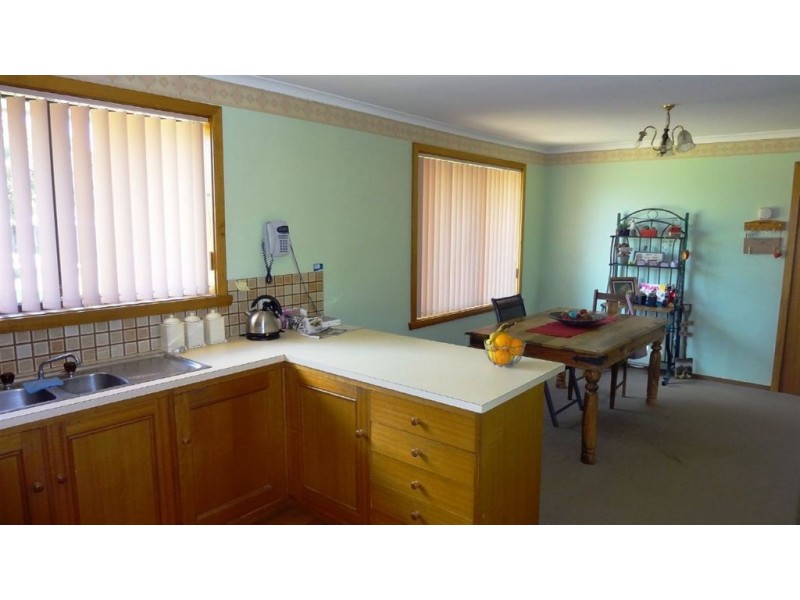 11 Mount Stuart Drive, Newnham TAS 7248