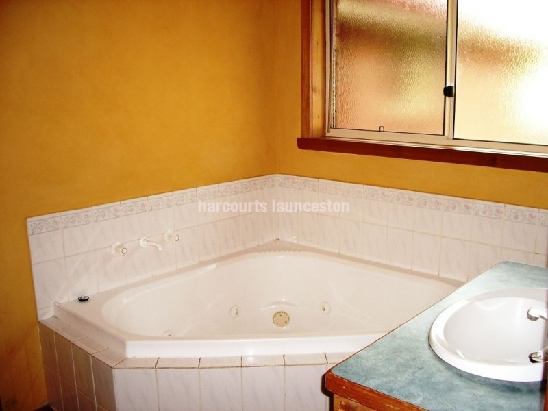 72a Blackstone Road, Blackstone Heights TAS 7250