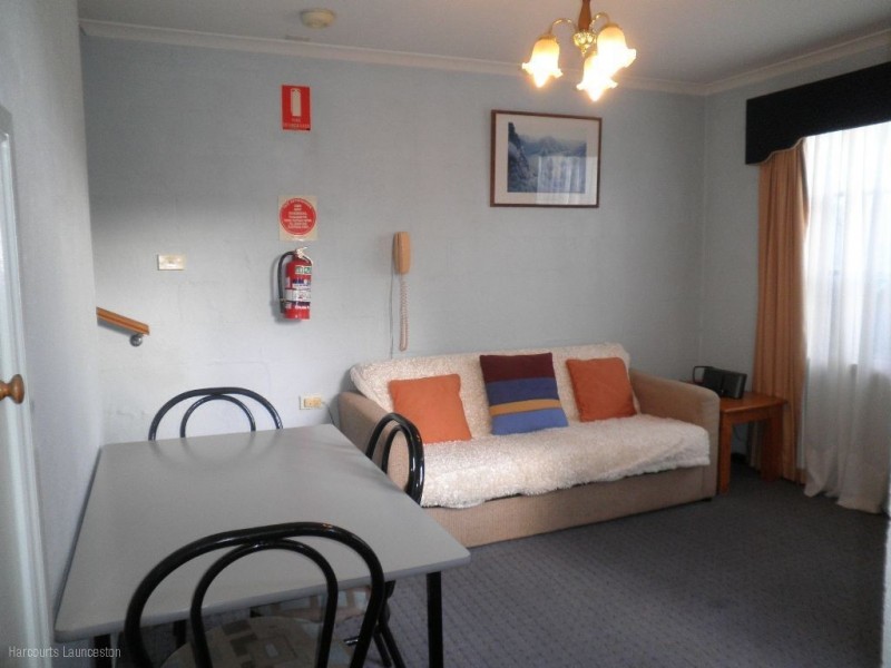32/15 Alanvale Road, Newnham TAS 7248
