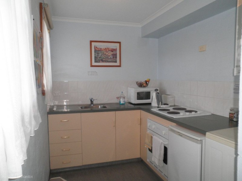 32/15 Alanvale Road, Newnham TAS 7248