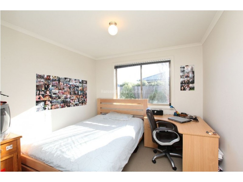 13 Pocket Place, Newnham TAS 7248