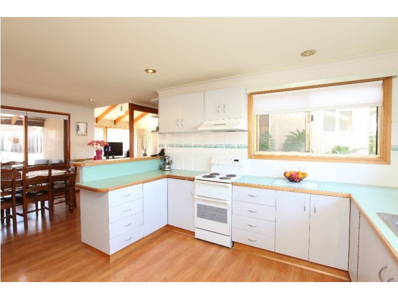 46 Benwerrin Crescent, Norwood TAS 7250