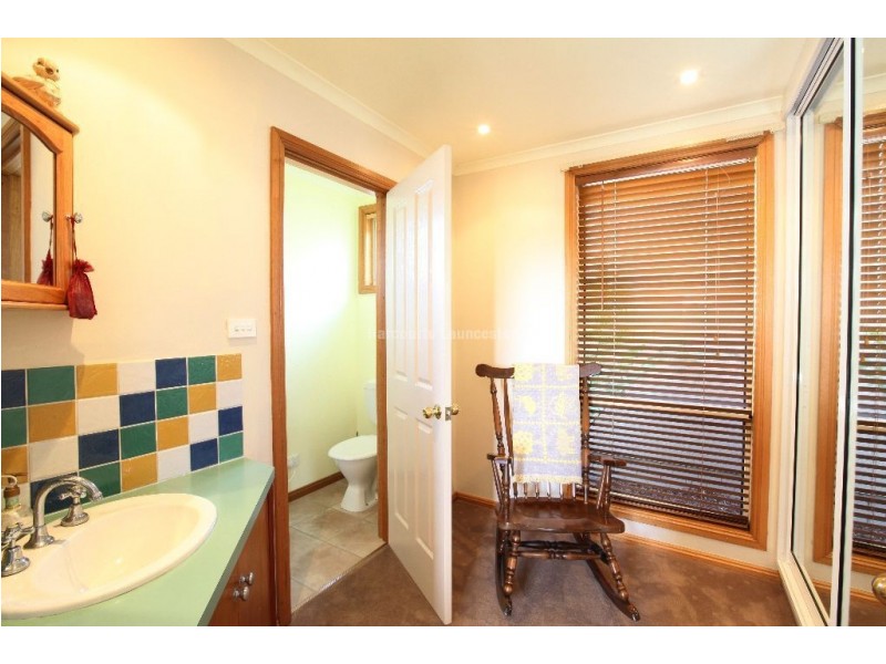 46 Benwerrin Crescent, Norwood TAS 7250