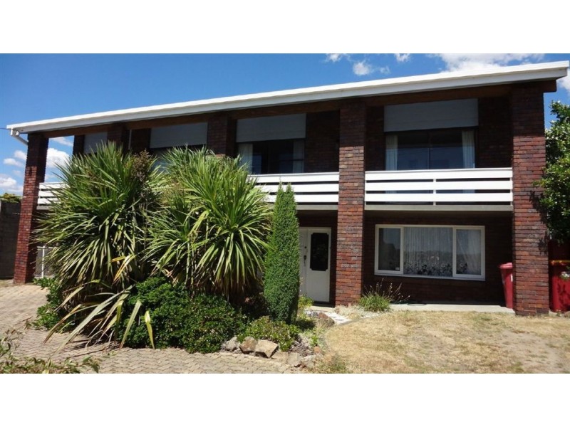 7 Rossmoyne Street, Norwood TAS 7250