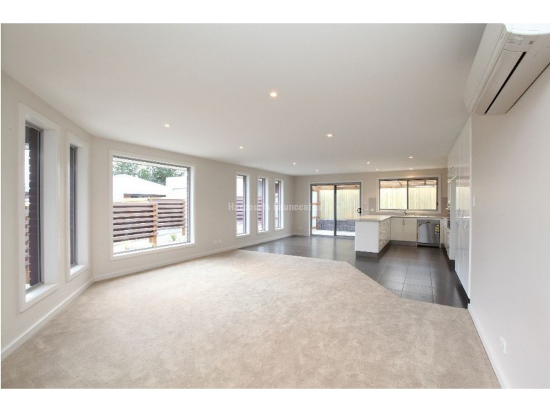 1/16 Andros Place, Legana TAS 7277