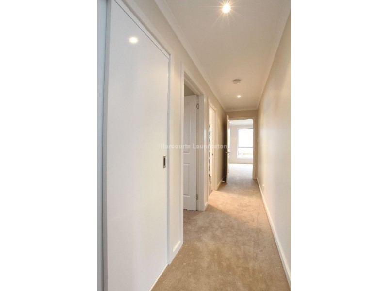 1/16 Andros Place, Legana TAS 7277