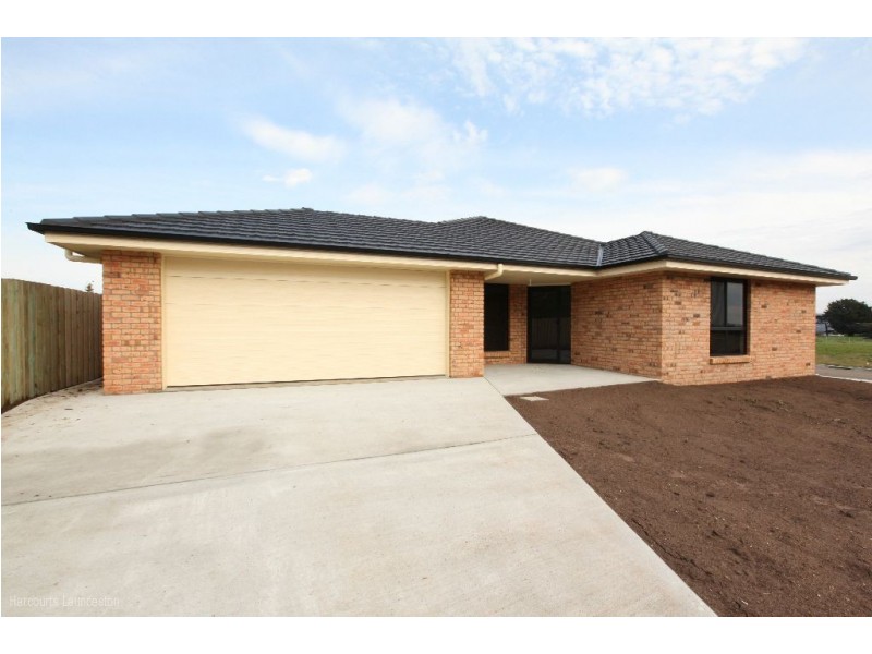2 Malachi Court, Newnham TAS 7248